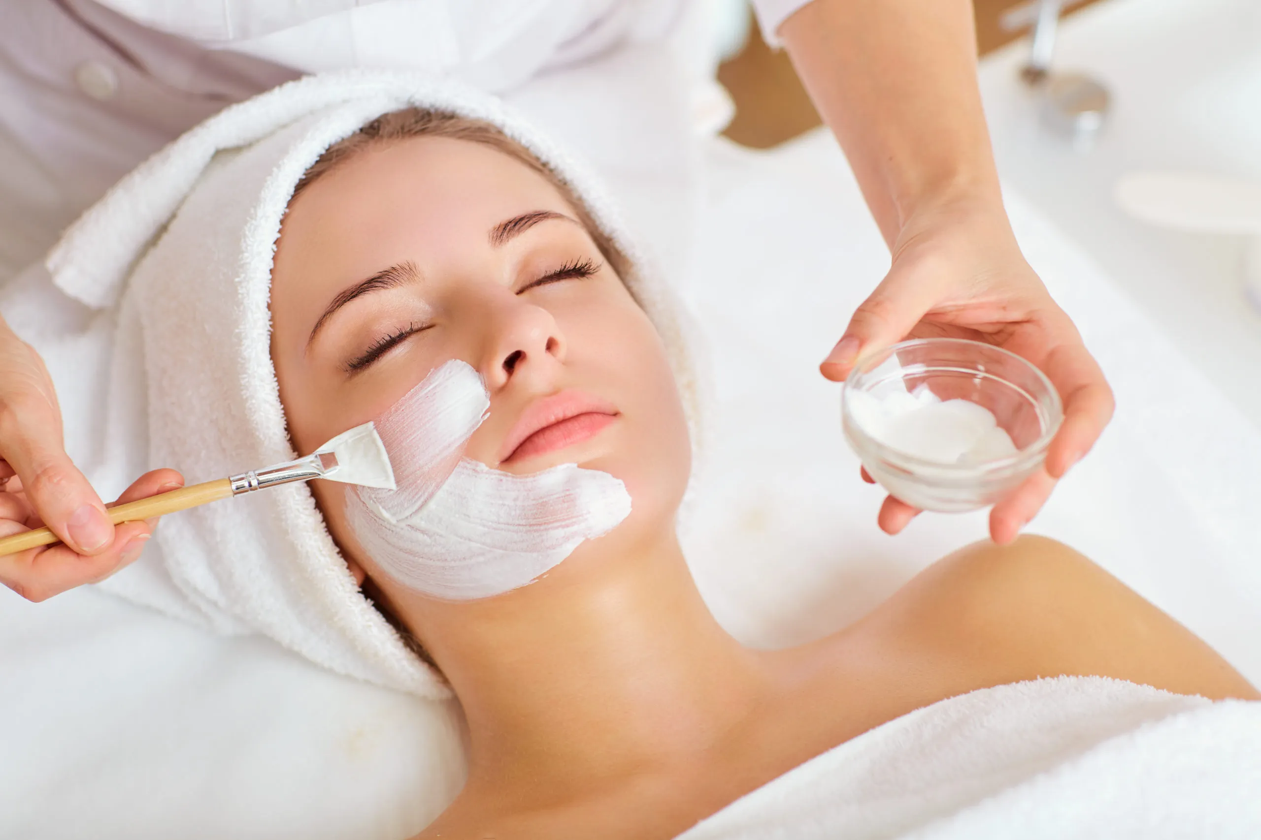 The Ultimate Guide to Holistic Facials and Body Treatments: Unlocking Radiant Skin with Natural Care